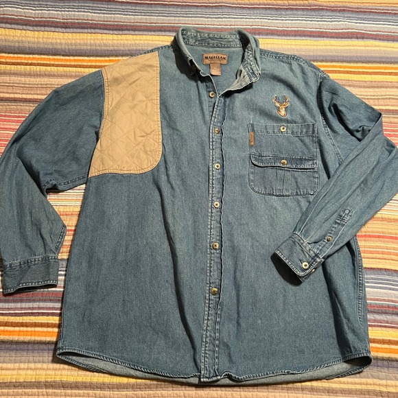 Magellan Sportswear Other - Magellan Mens XL Denim Button Down‎ Shirt Deer Embroidery Quilted Shoulder